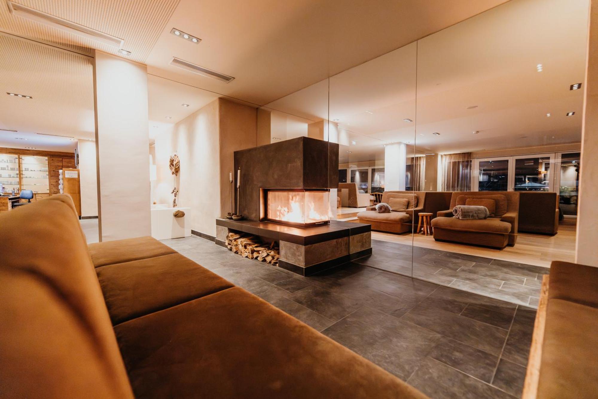 Post Seefeld - Wellnesshotel Tirol Seefeld no Tirol Exterior foto