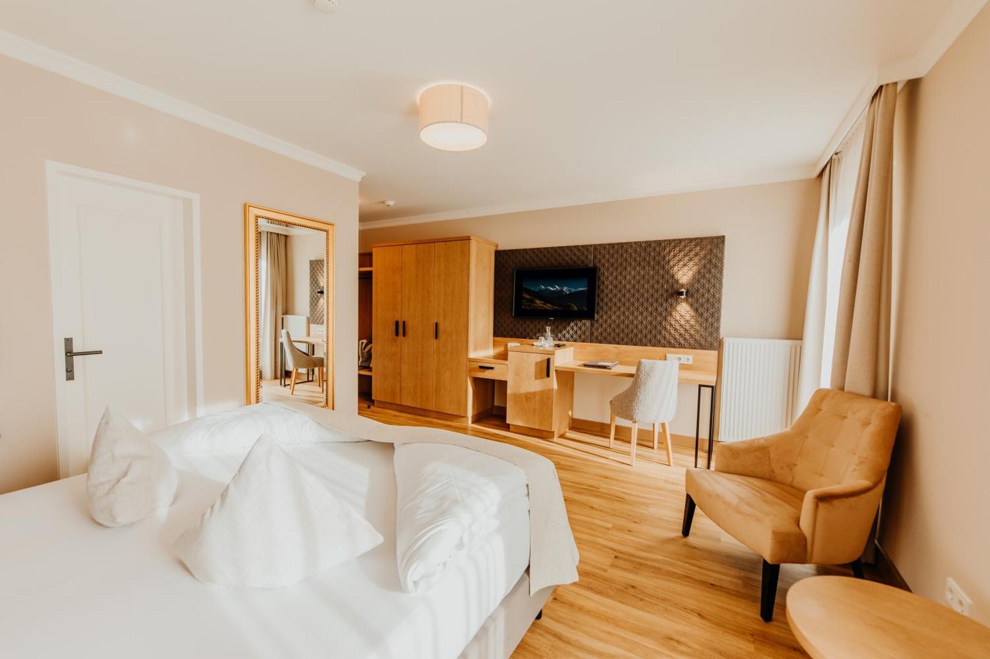 Post Seefeld - Wellnesshotel Tirol Seefeld no Tirol Quarto foto
