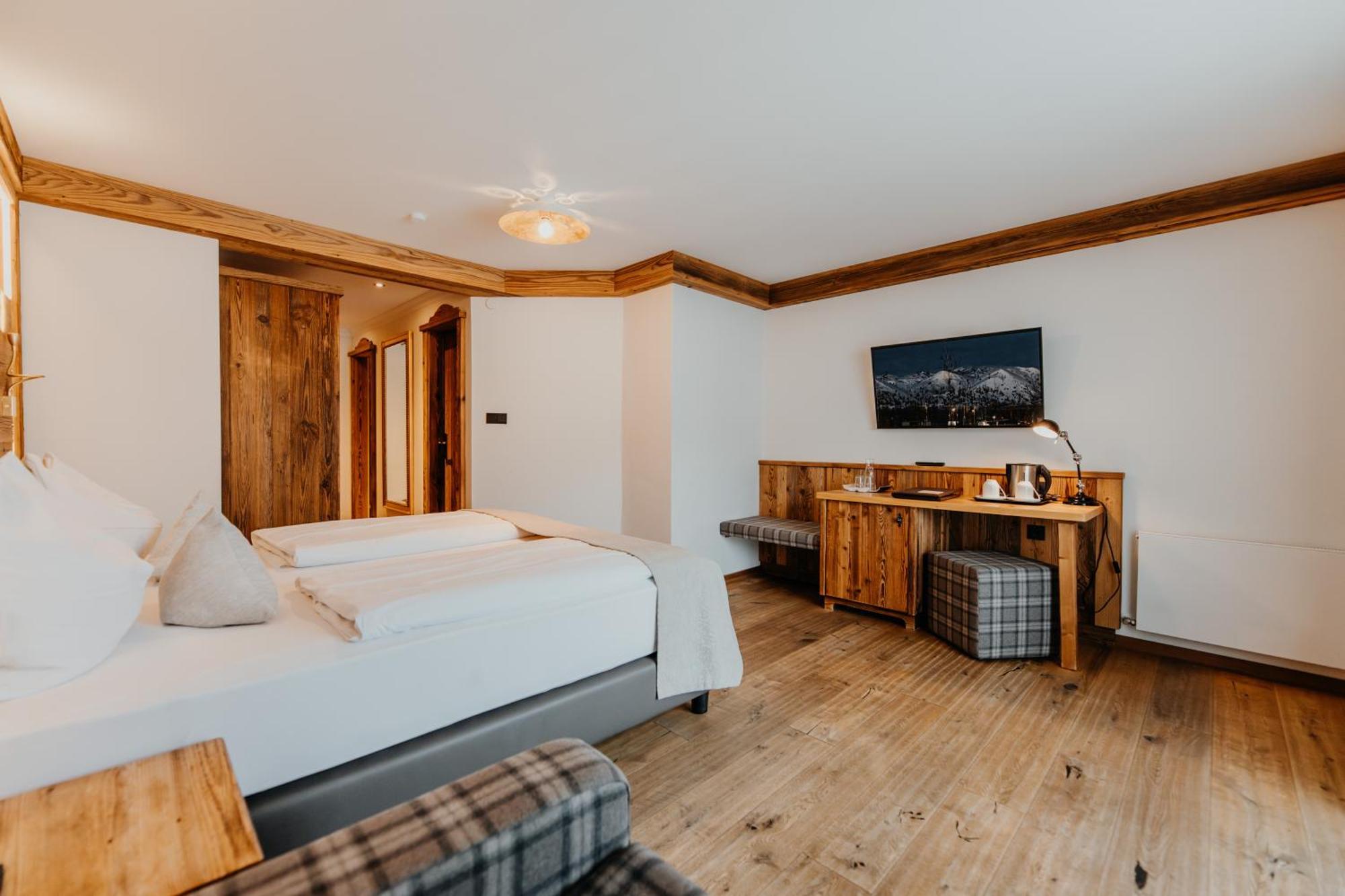 Post Seefeld - Wellnesshotel Tirol Seefeld no Tirol Quarto foto